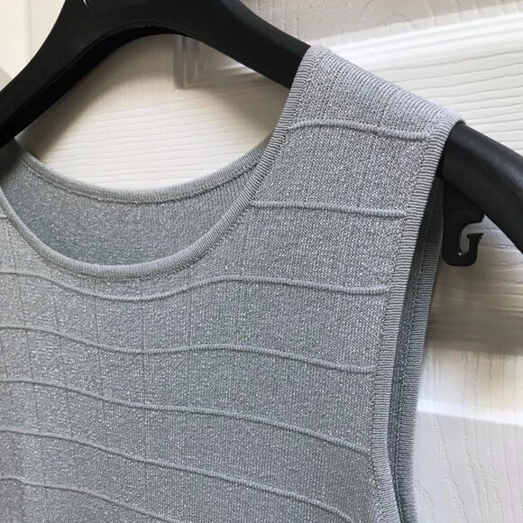 Cute Sleeveless Knit Top in Gray - Picture 10 of 10